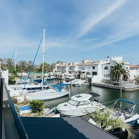 Holiday home Welcs 184 Emp En El Canal *